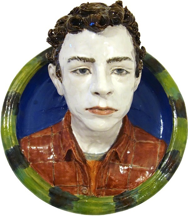 
Rosi Steinbach: Karl, 2017, ceramic, glazed, 38 x 35 x 24 cm

